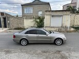Mercedes E 270-20