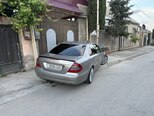 Mercedes E 270-4
