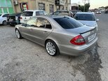 Mercedes E 270-5