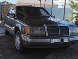 Mercedes 250 D-2