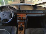 Mercedes 250 D-8