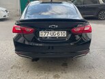 Chevrolet Malibu-5