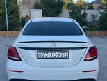 Mercedes E 300 4MATIC-7