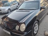 Mercedes E 290-1