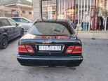 Mercedes E 290-4