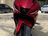 Yamaha R15 V4-5
