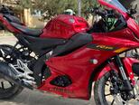 Yamaha R15 V4-1