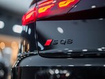 Audi SQ8-8