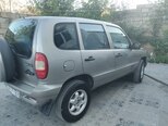 Chevrolet Niva-2