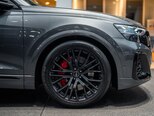 Audi SQ8-5