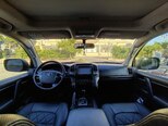 Toyota Land Cruiser-7