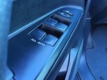 Toyota Land Cruiser-6