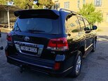 Toyota Land Cruiser-19