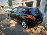 Nissan Tiida-6