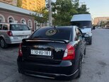 Hyundai Accent-7