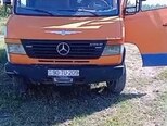 Mercedes Vario-1