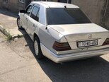 Mercedes E 250-3