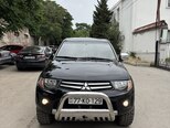 Mitsubishi L200-2