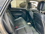 Kia Sorento-8