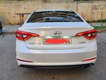 Hyundai Sonata-17