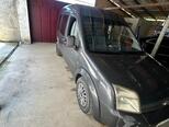 Ford Tourneo Connect-5