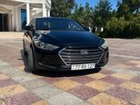 Hyundai Elantra-1