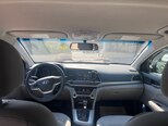 Hyundai Elantra-10