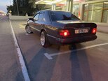 Mercedes 200 D-7