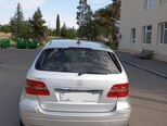 Mercedes B 150-6