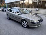 Opel Vectra-3