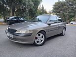 Opel Vectra-7