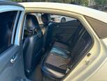 Hyundai Accent-11