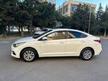 Hyundai Accent-4