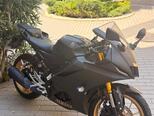 Yamaha R15 V4-2