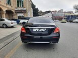Mercedes E 300 4MATIC-4