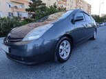 Toyota Prius-3