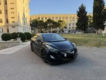 Hyundai Elantra-2