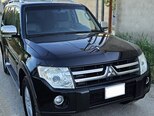 Mitsubishi Pajero-5