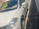 Nissan Tiida-4