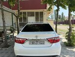 Toyota Camry-6
