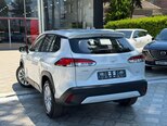 Toyota Corolla Cross-8