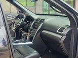 Ford Explorer-11