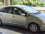 Toyota Prius-5