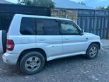 Mitsubishi Pajero io-5