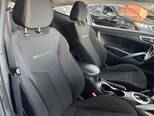 Hyundai Veloster-19
