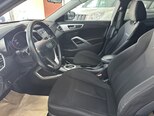 Hyundai Veloster-16