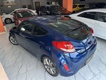 Hyundai Veloster-13