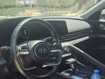 Hyundai Elantra-9