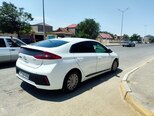 Hyundai IONIQ-15