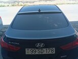 Hyundai Elantra-2